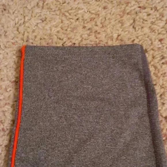 GIANNI BINI Size Large workout pants - Picture 6 of 6